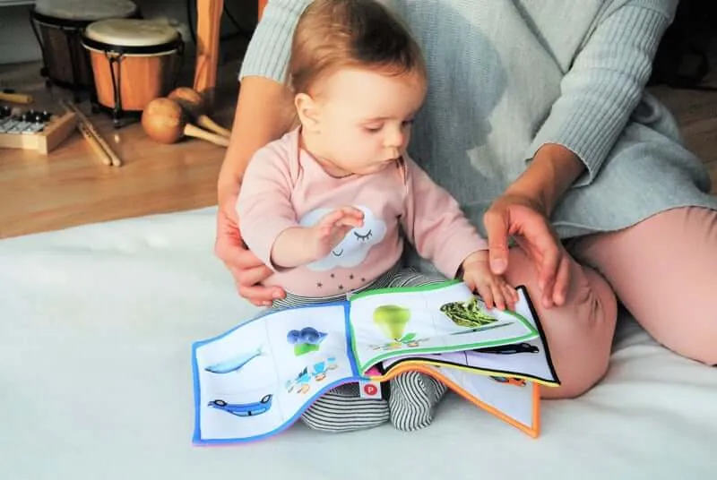 lire à son enfant
